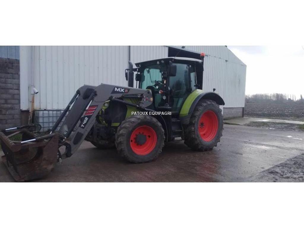 CLAAS ARION 520 Tractoare