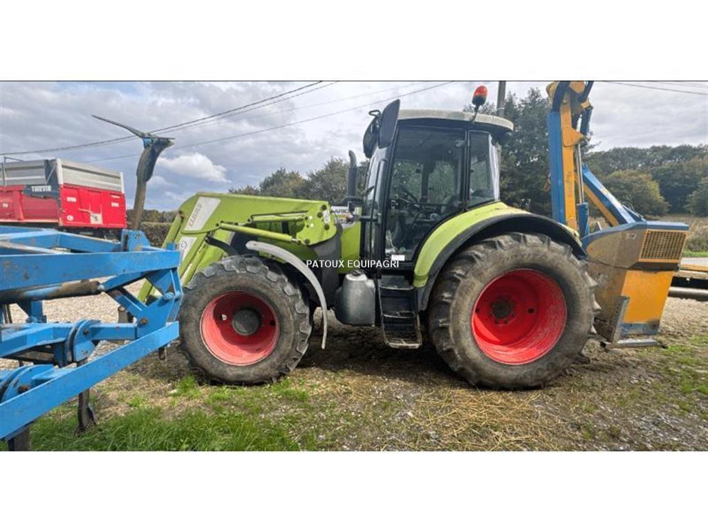 CLAAS ARION640 Tractoare