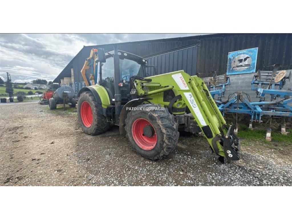 CLAAS ARION640 Tractoare