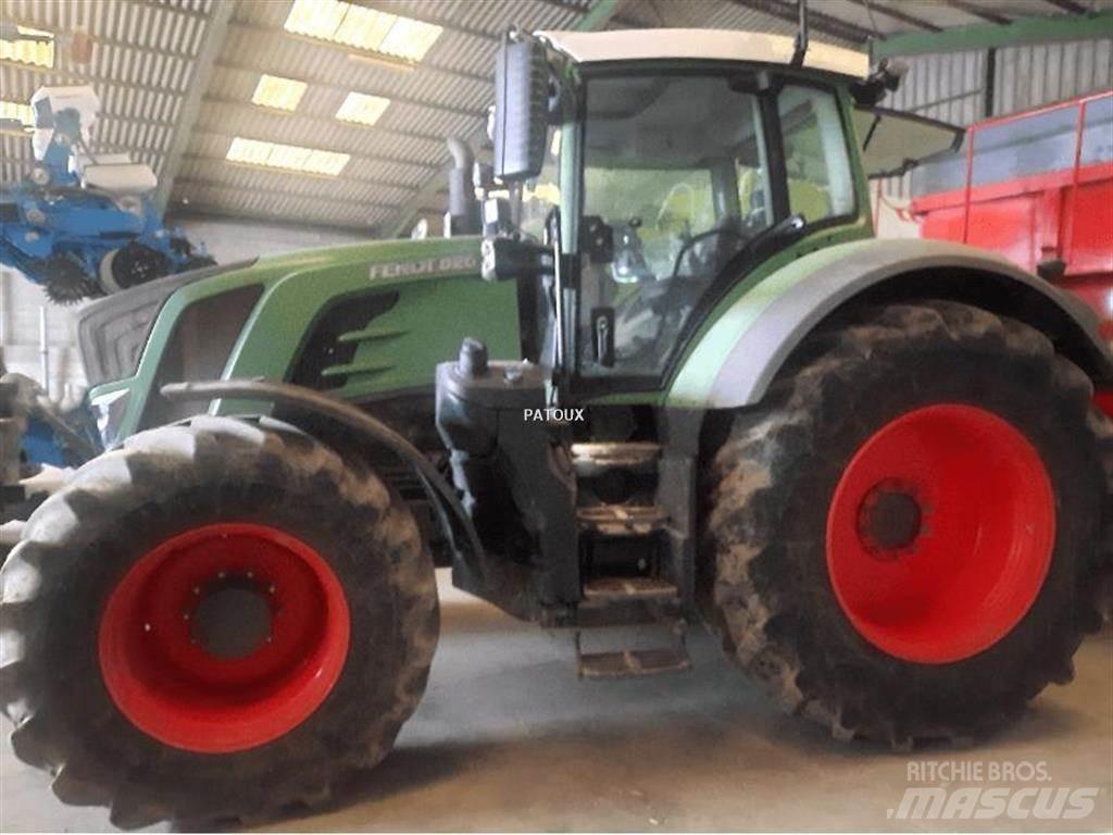 Fendt 826 VARIO Tractoare