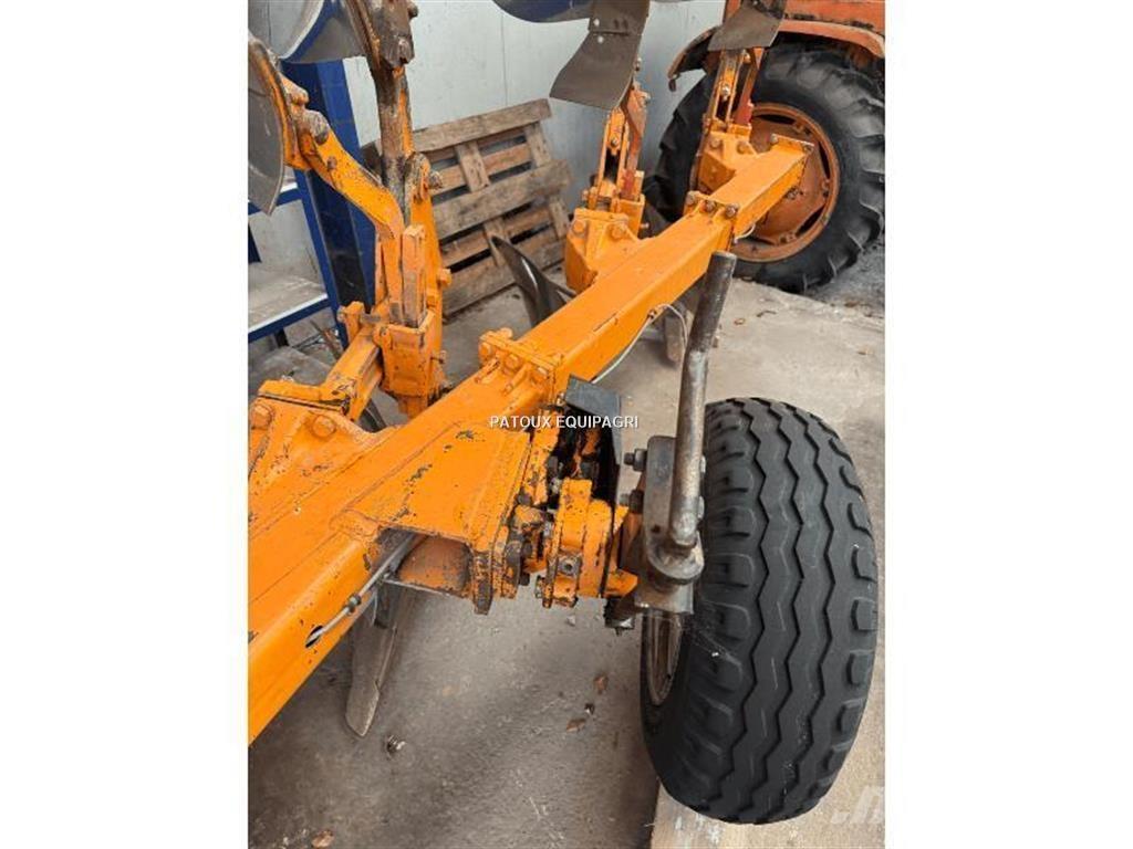 Huard C0410 Pluguri conventionale