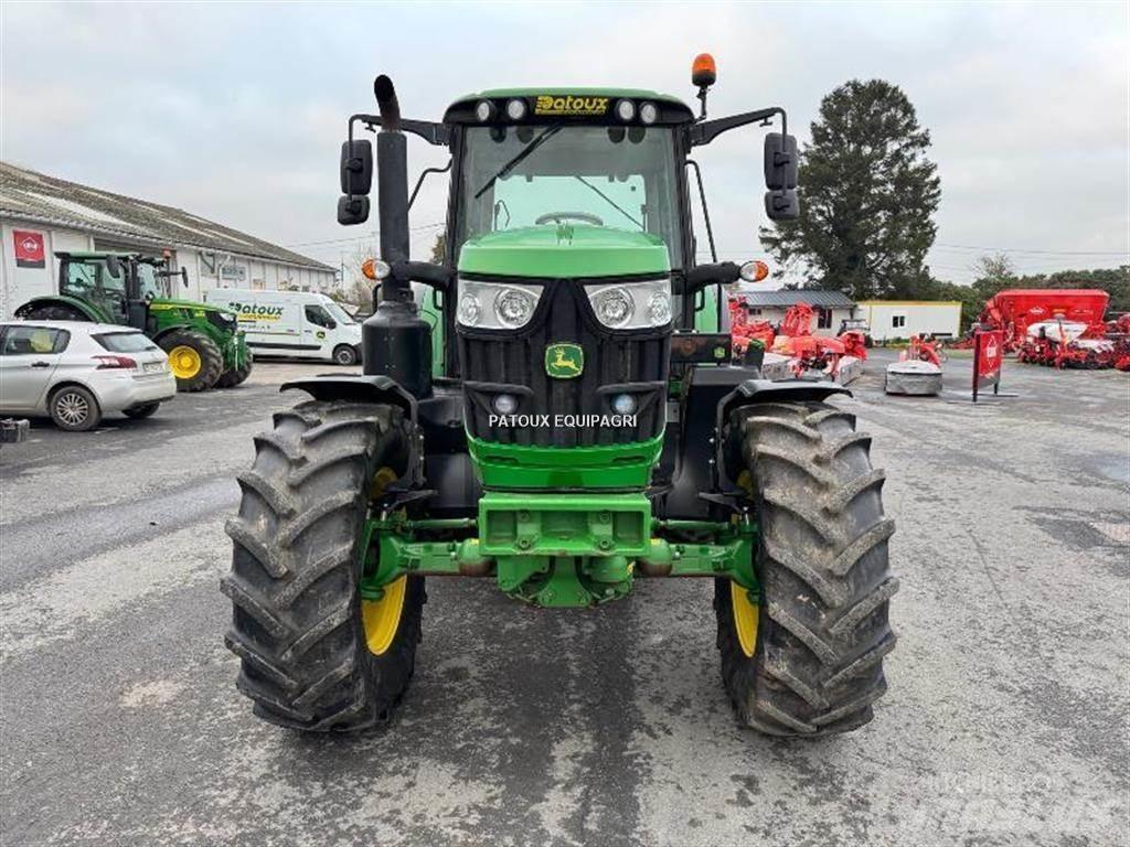 John Deere 6145M Tractoare