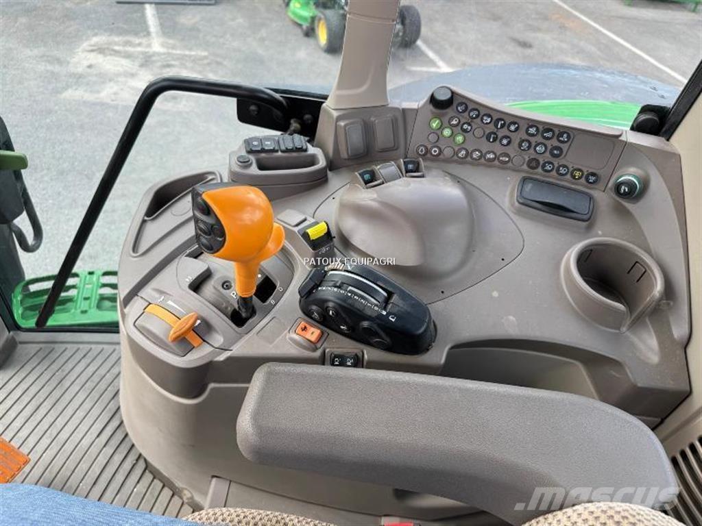 John Deere 6155M Tractoare