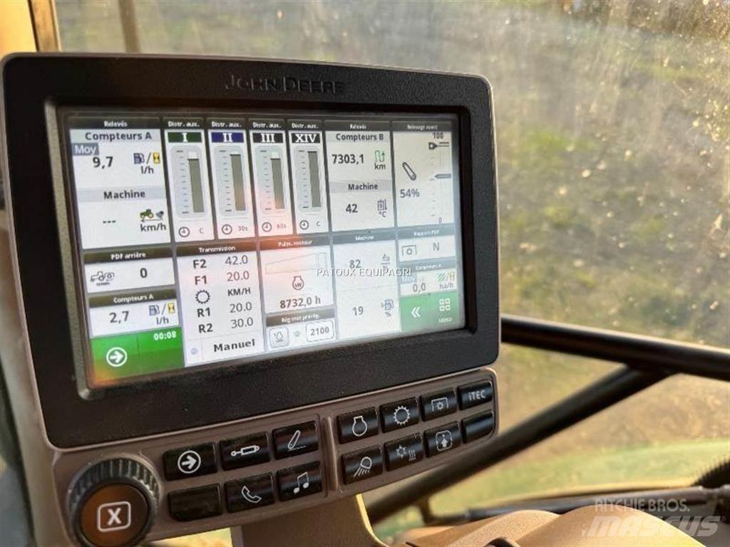 John Deere 6155R Tractoare