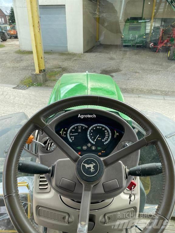 John Deere 6155R Tractoare