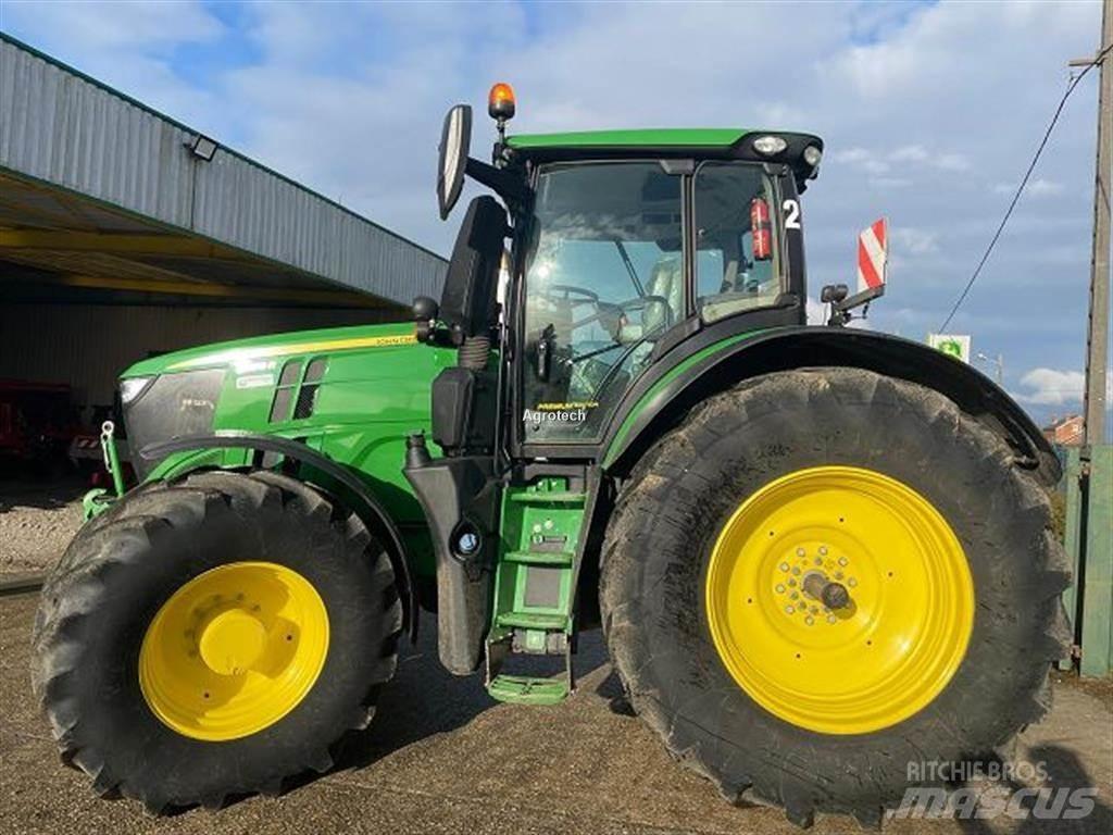 John Deere 6250R Tractoare
