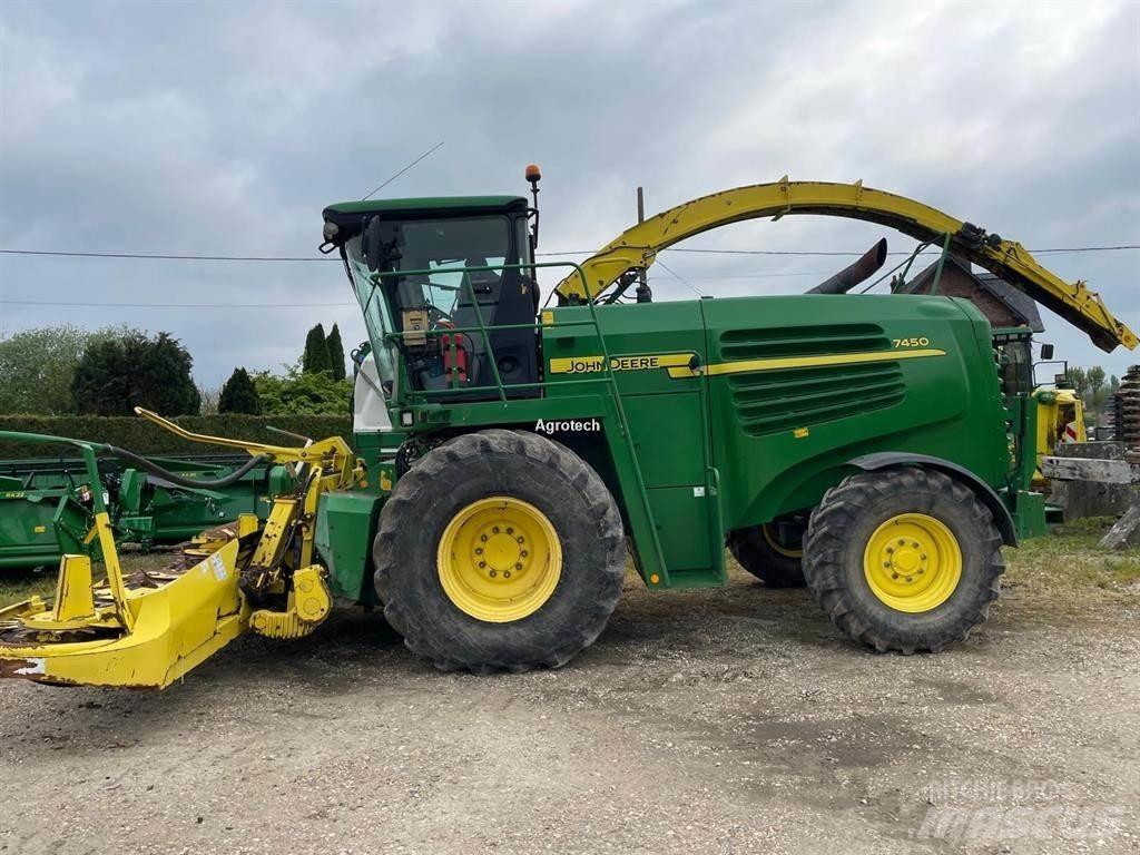 John Deere 7450 Culegatoare de nutret