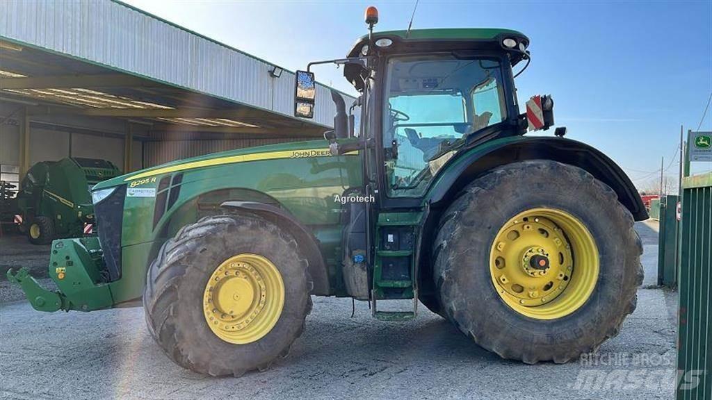 John Deere 8295R Tractoare