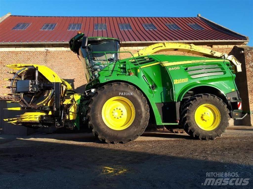 John Deere 8400 Culegatoare de nutret