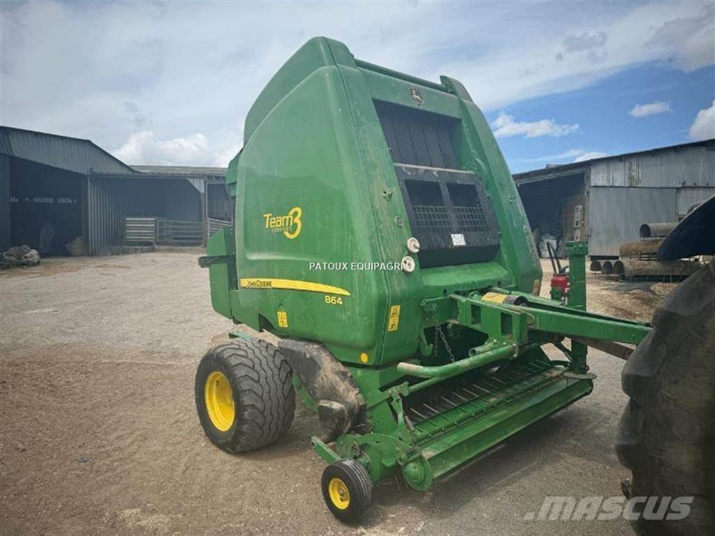 John Deere 864 Masina de balotat cilindric