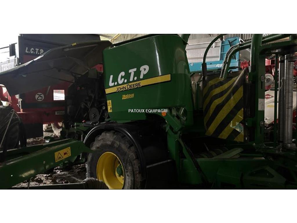 John Deere C441R Masina de balotat cilindric