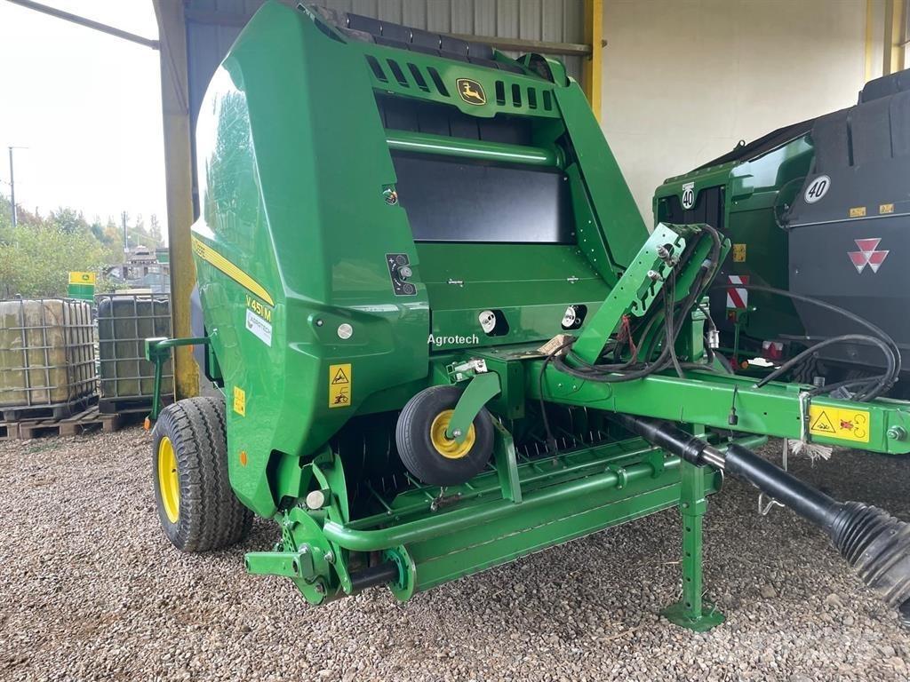 John Deere V451M Masina de balotat cilindric