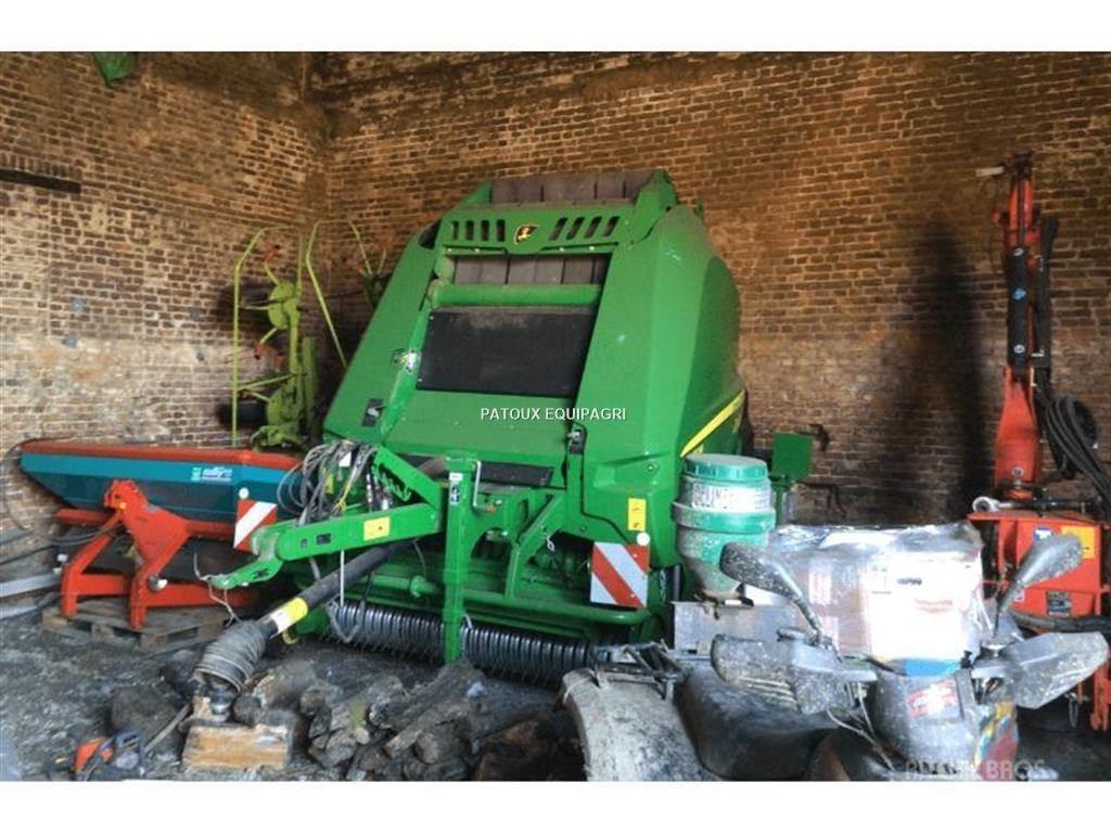 John Deere V461M Masina de balotat cilindric