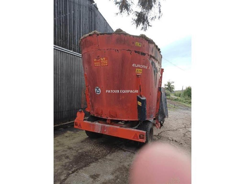 Kuhn 1070 Mixere furaje