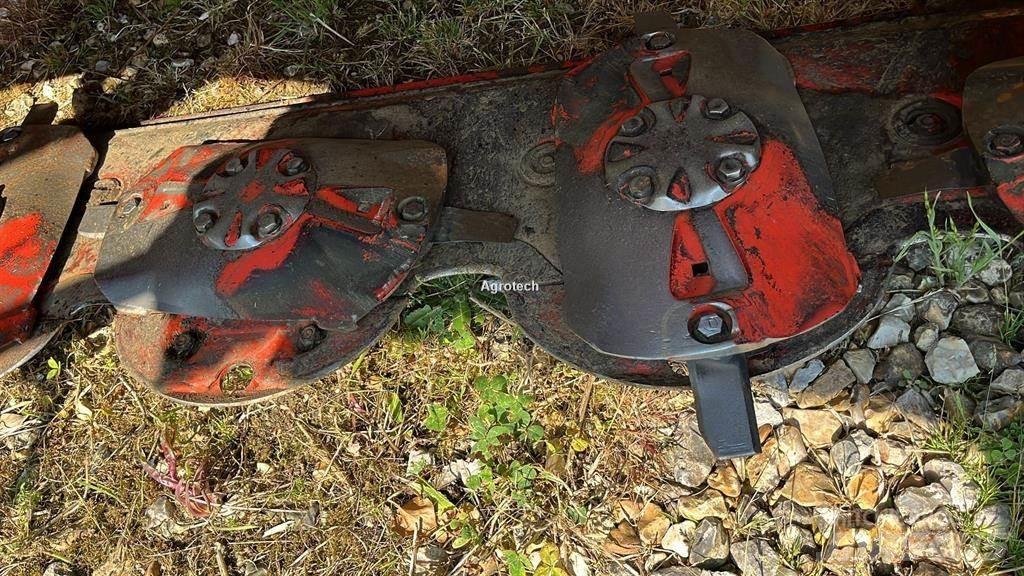 Kuhn GMD 4011 FF Grapa si pluguri rotative