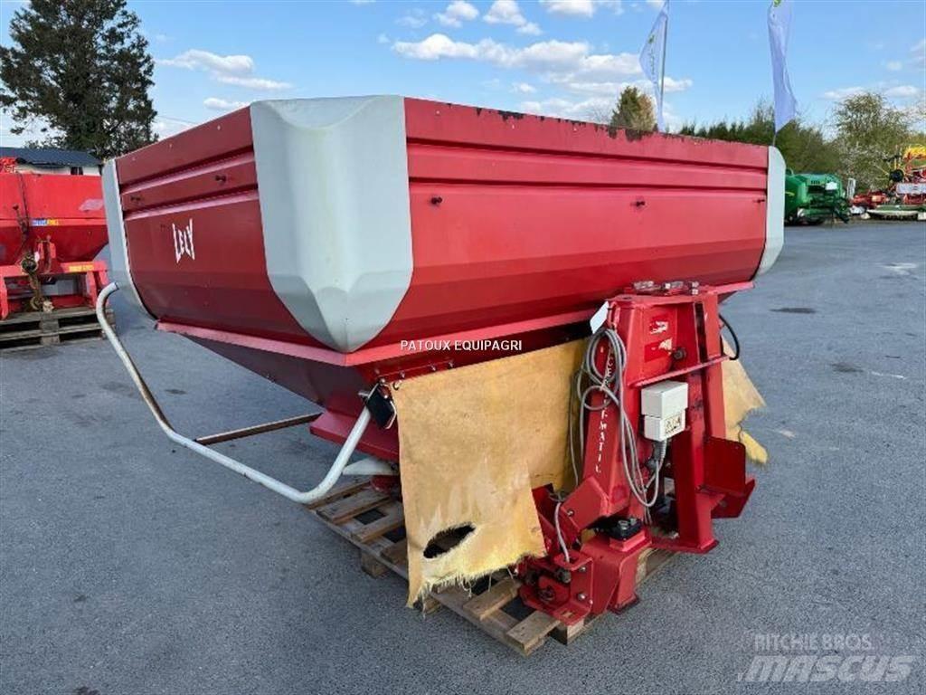 Lely CENTERLINER Împrastierea mineralelor