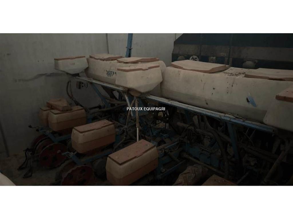 Monosem NG 6R Perforatoare