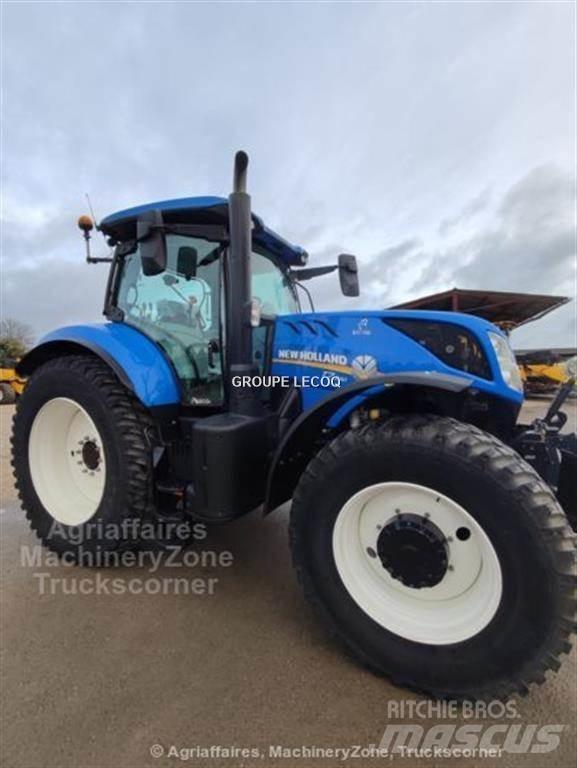 New Holland T7 230 Tractoare