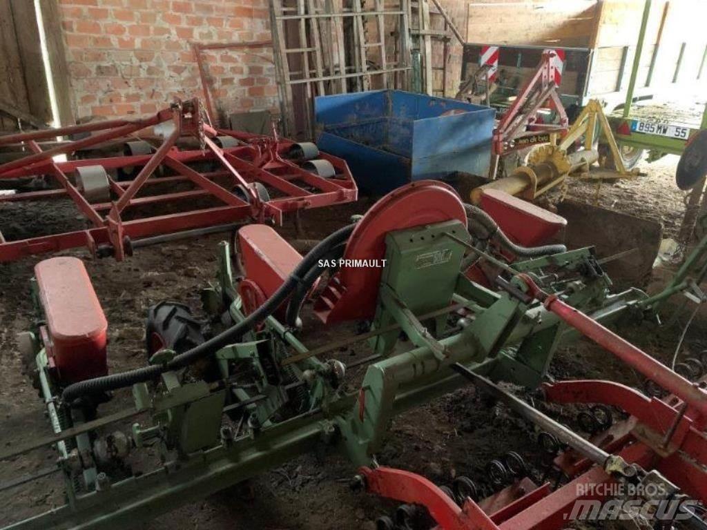 Nodet PN II Perforatoare