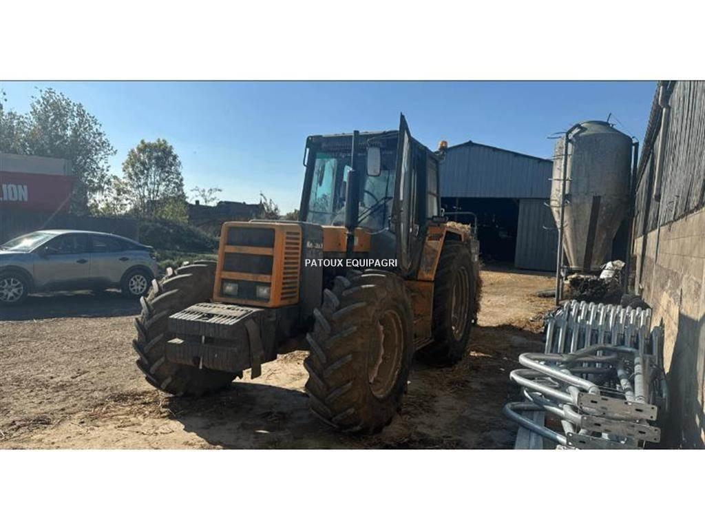 Renault 133-14 T Tractoare