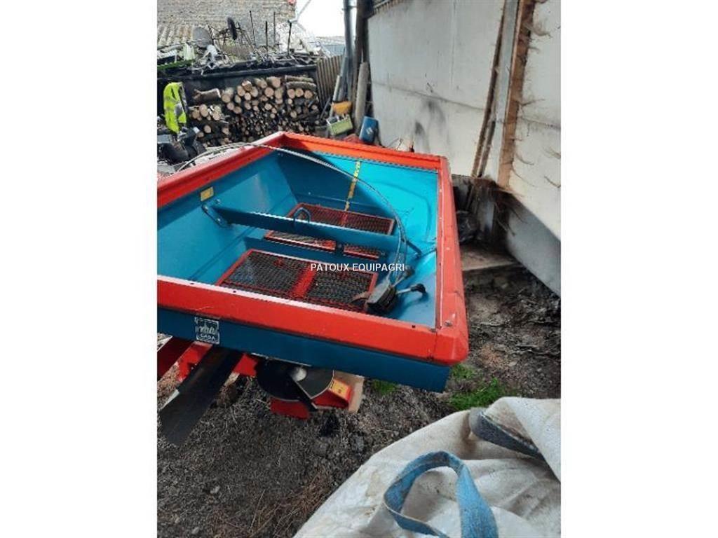 Sulky DPX Împrastierea mineralelor