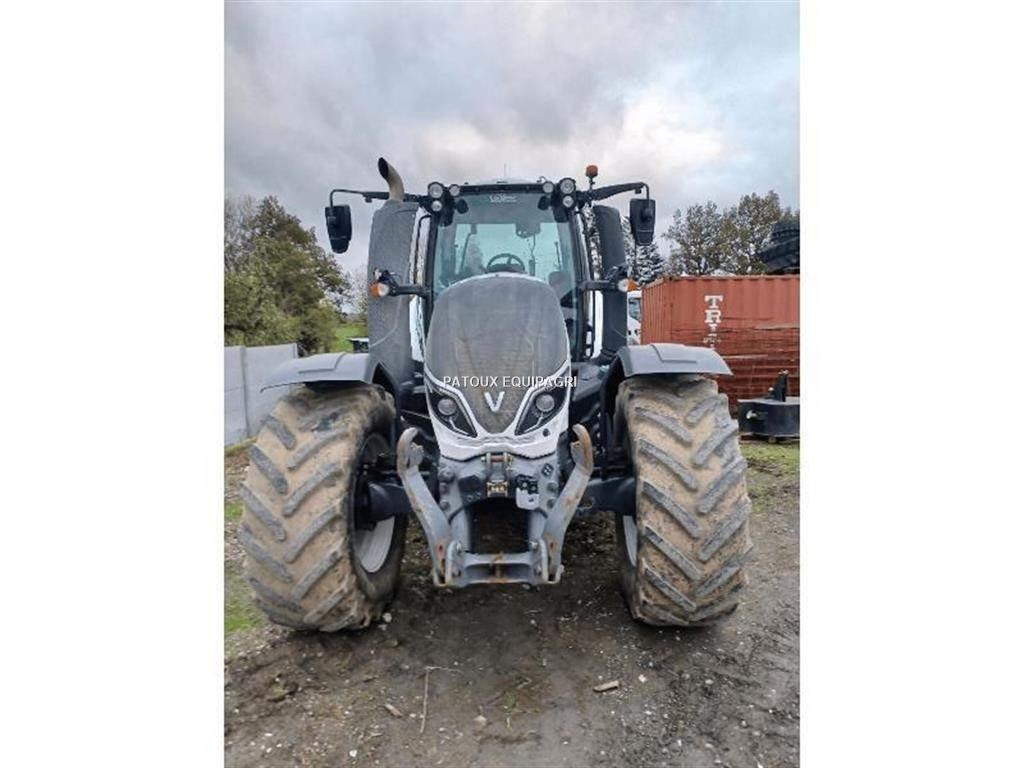 Valtra T214 DIRECT Tractoare