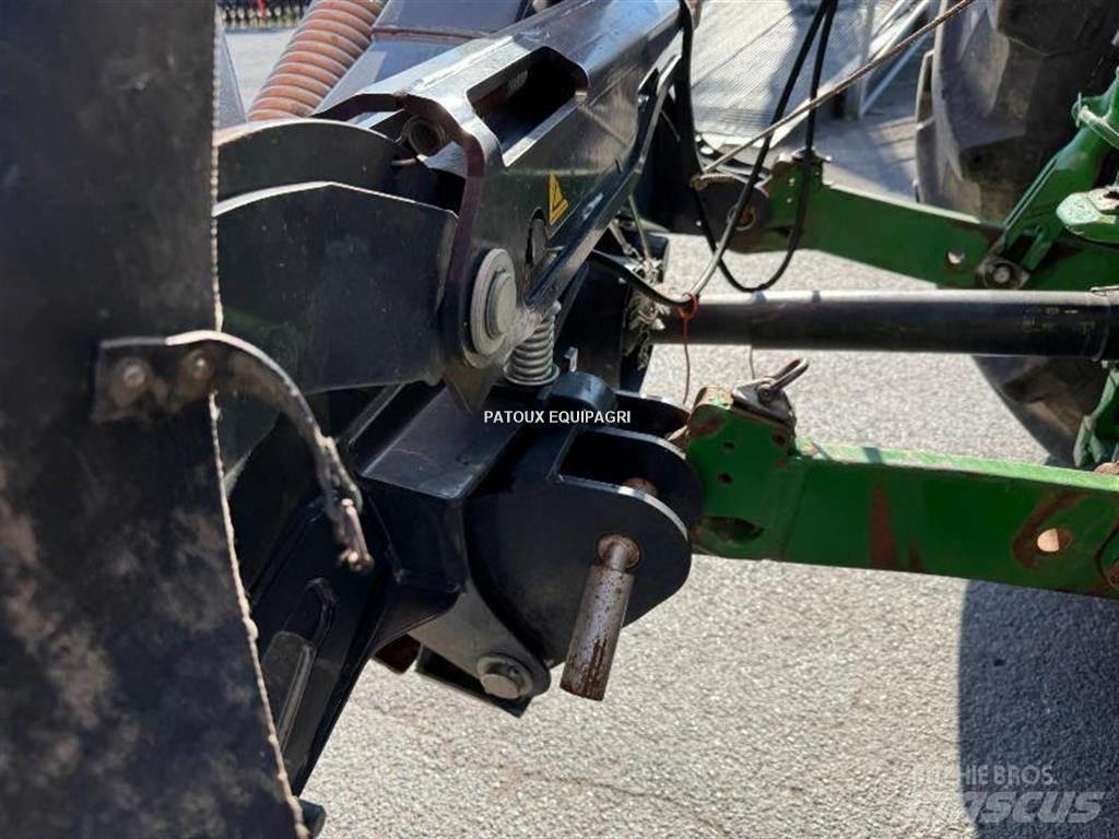 Vicon EXTRA 332 Grapa si pluguri rotative