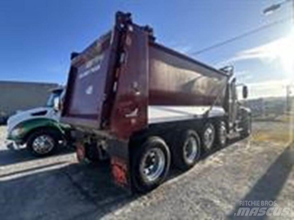 Mack GR104FR Autobasculanta