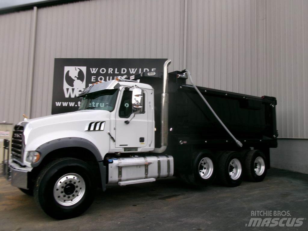 Mack GR64FR Autobasculanta