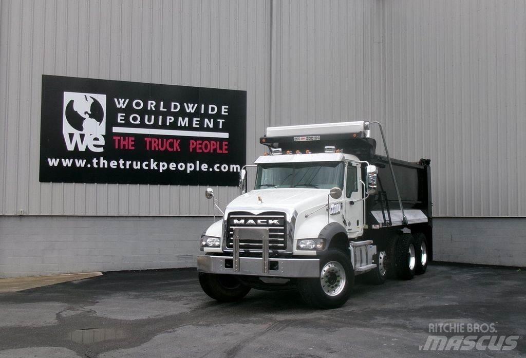 Mack Granite Autobasculanta