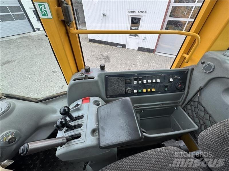 Volvo L 110 E Incarcator pe pneuri