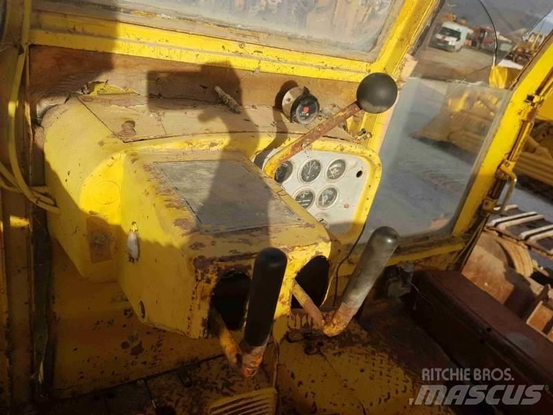 CAT D7 80 ΕΥΚΑΙΡΙΑ Utilaje construcții - Altele