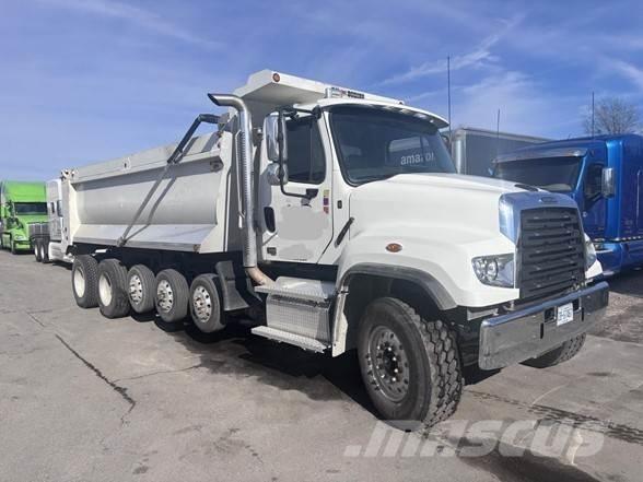 Freightliner 114SD Autobasculanta