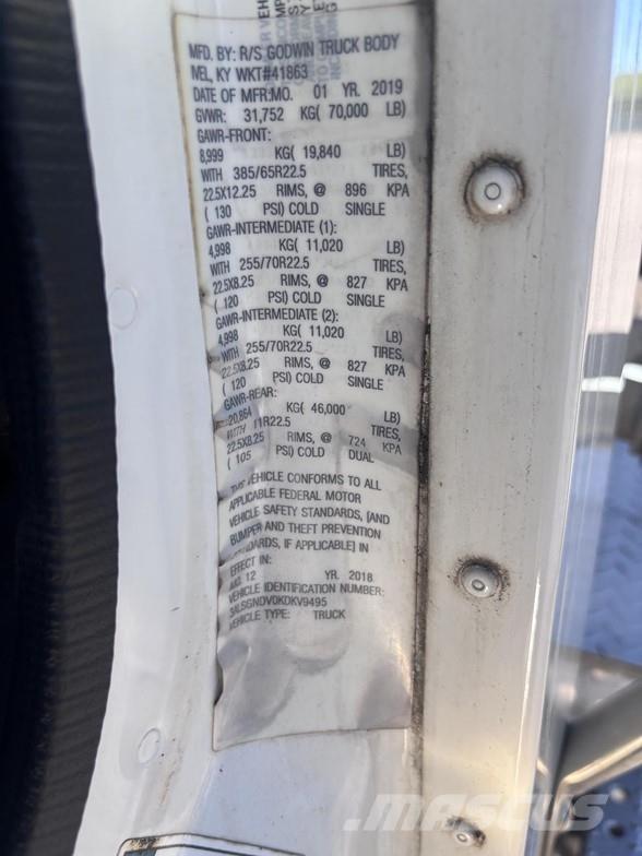 Freightliner 122SD Autobasculanta