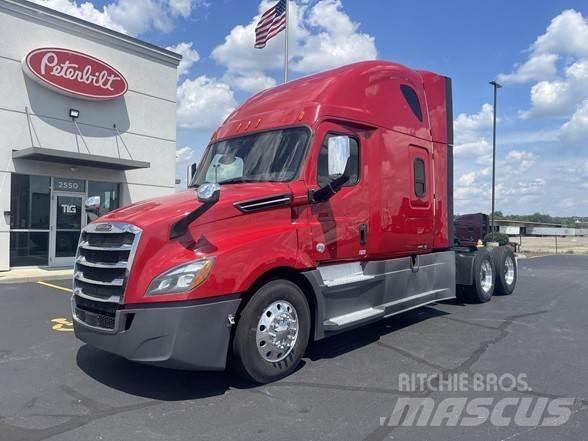Freightliner CASCADIA 126 Autotractoare