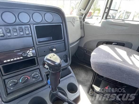 International PROSTAR Autotractoare