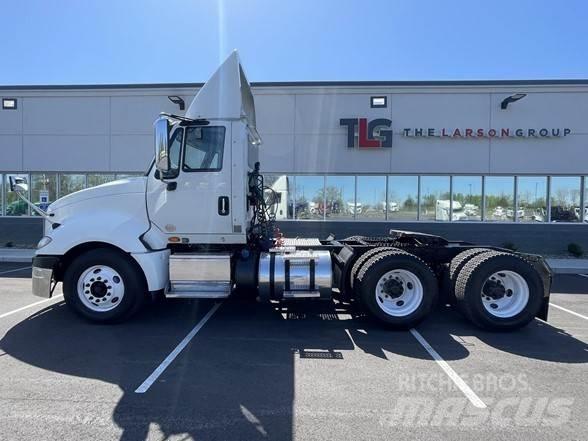 International PROSTAR Autotractoare