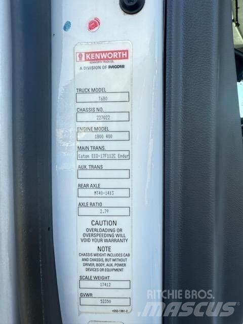 Kenworth T680 Autotractoare