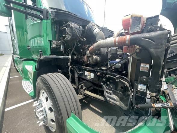Kenworth T680 Autotractoare