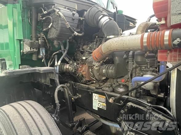 Kenworth T680 Autotractoare