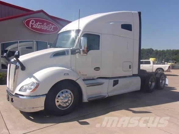 Kenworth T680 Autotractoare