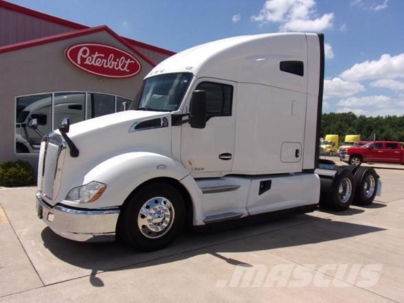 Kenworth T680 Autotractoare