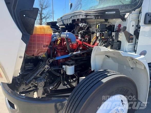 Kenworth T880 Autotractoare