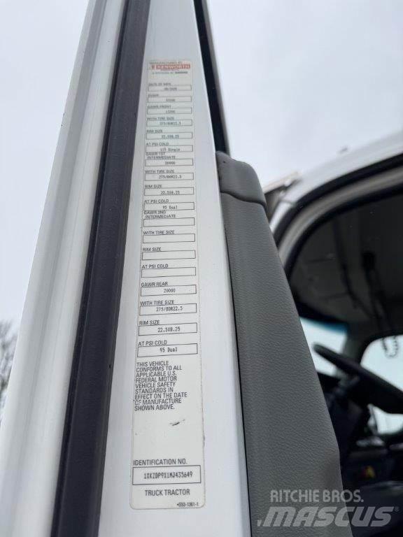 Kenworth T880 Autotractoare