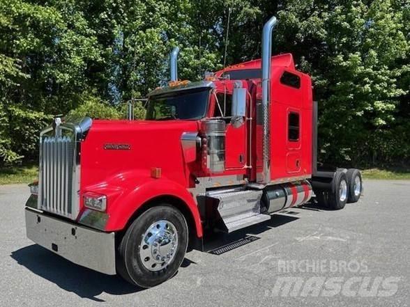 Kenworth W900 Autotractoare