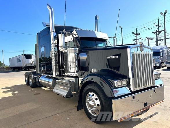 Kenworth W900 Autotractoare