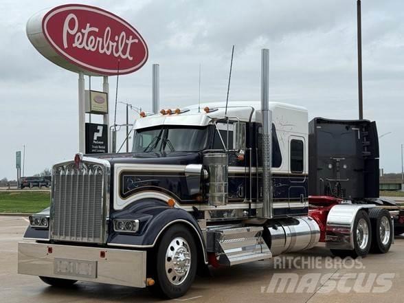 Kenworth W900L Autotractoare