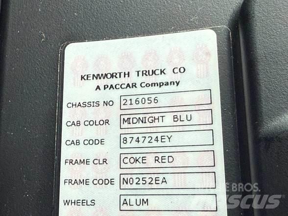 Kenworth W900L Autotractoare