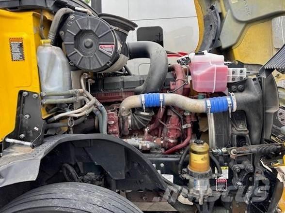 Mack ANTHEM 64T Autotractoare