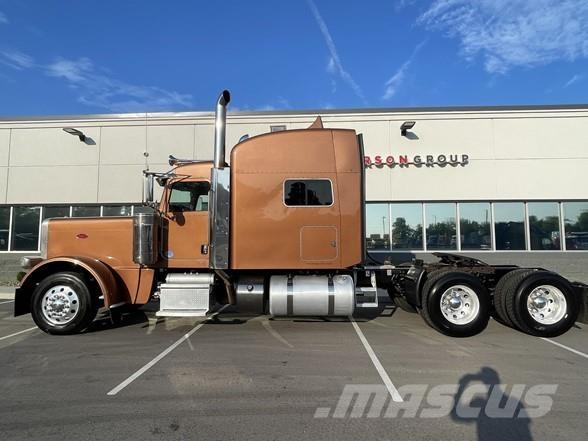 Peterbilt 389 Autotractoare